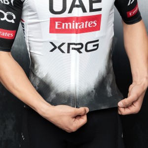 Herren UAE Team Emirates 2025 Pissei Magistrale Ultra trikot