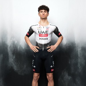 Herren UAE Team Emirates 2025 Hybrid Pissei body