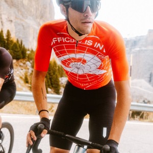 Herren Q36.5 Gregarius Clima Dolomites Extreme trikot-Rot