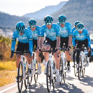 Eolo-Kometa Cycling Team 2023 Trägerhose-Radsport-Profi-Team Eolo-Kometa Cycling Team 2023 Trägerhose-Radsport-Profi-Team